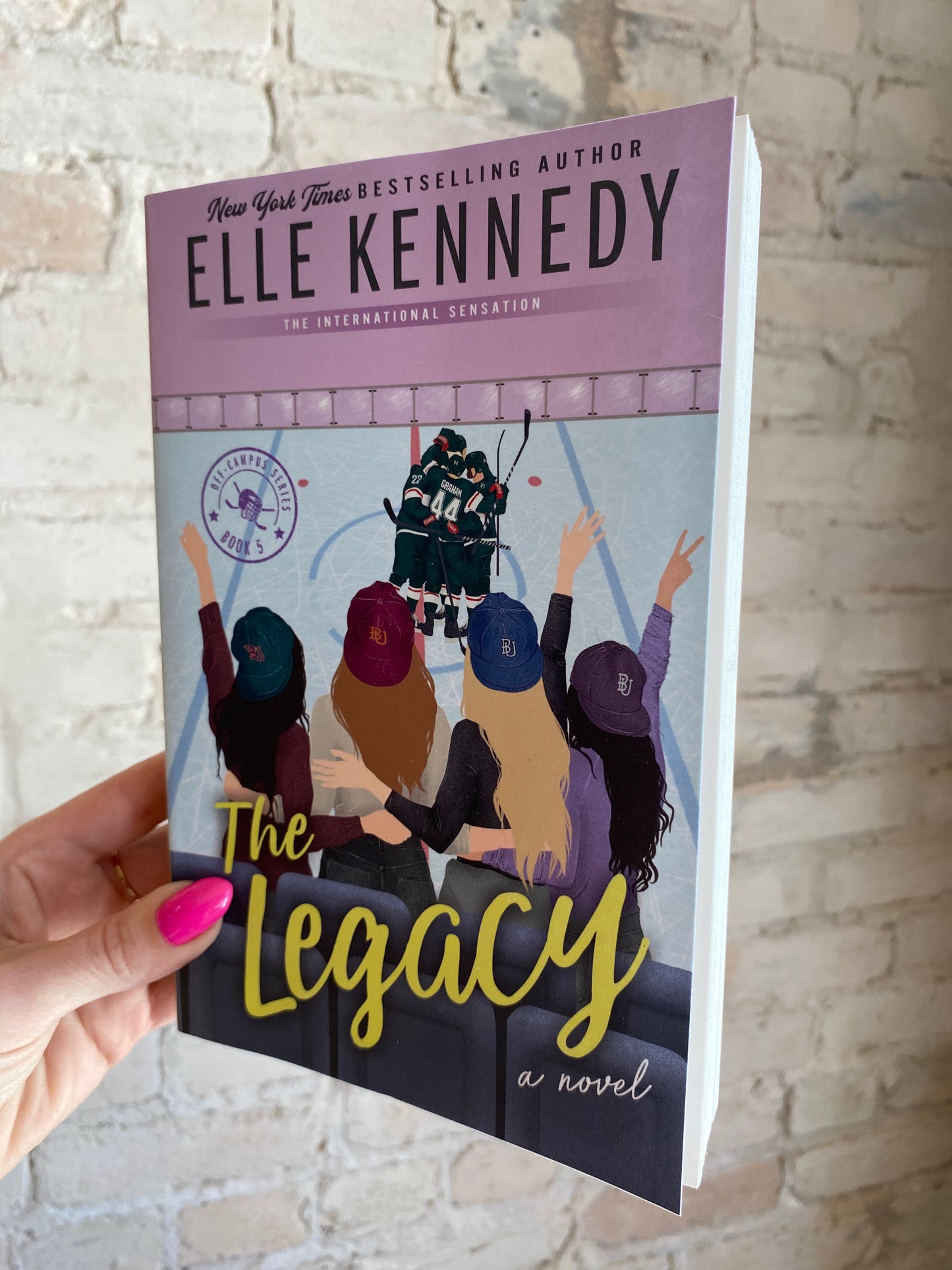 The Legacy by Elle Kennedy (Off-Campus Book 5)