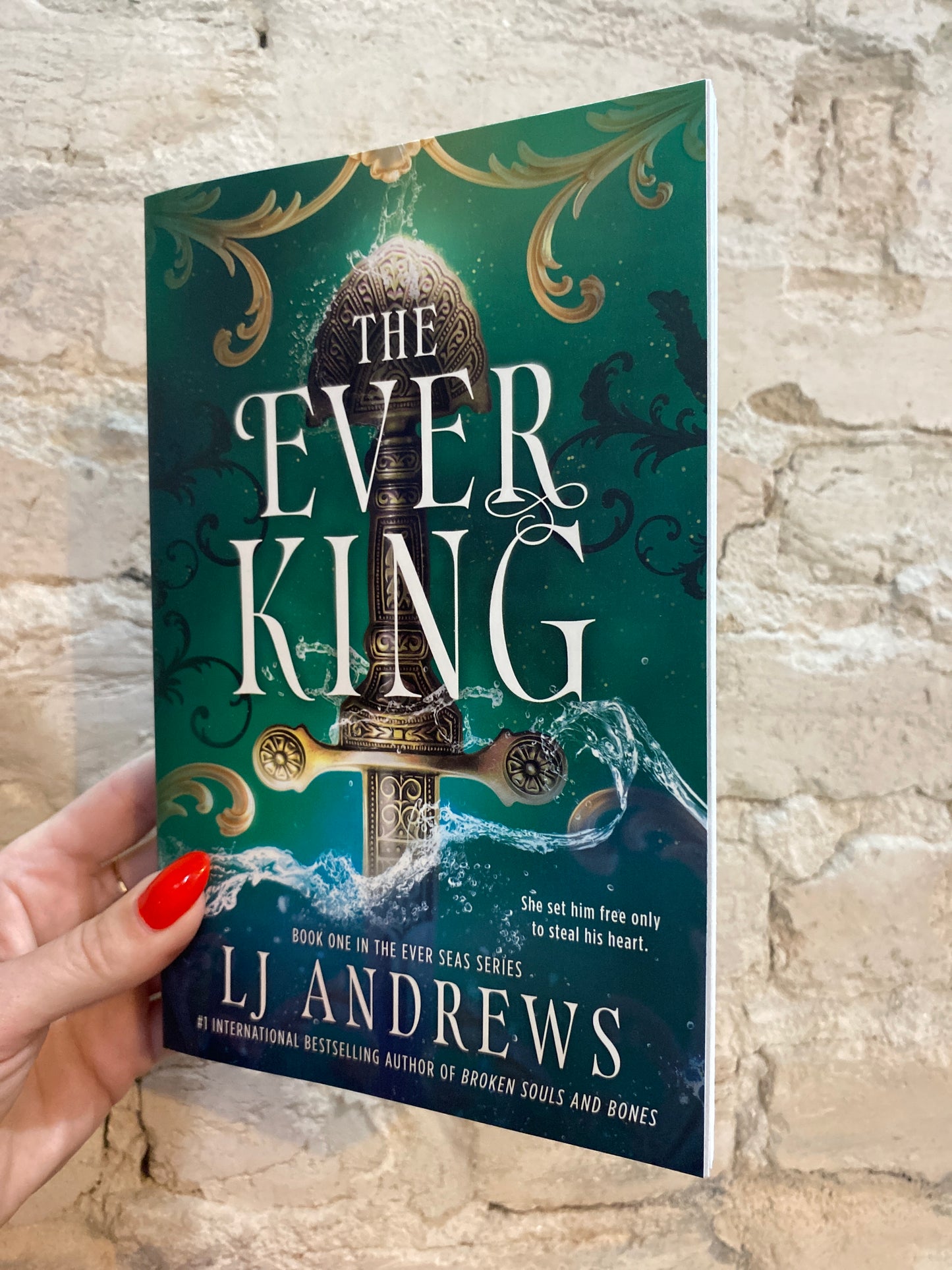 The Ever King by LJ Andrews (Book 1)