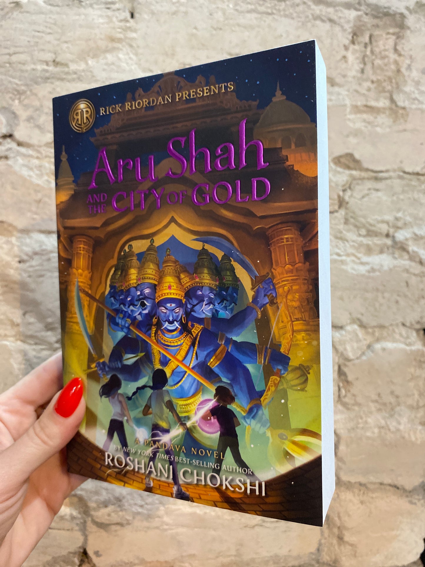 Aru Shah and the City of Gold by Roshani Chokshi (Book 4)