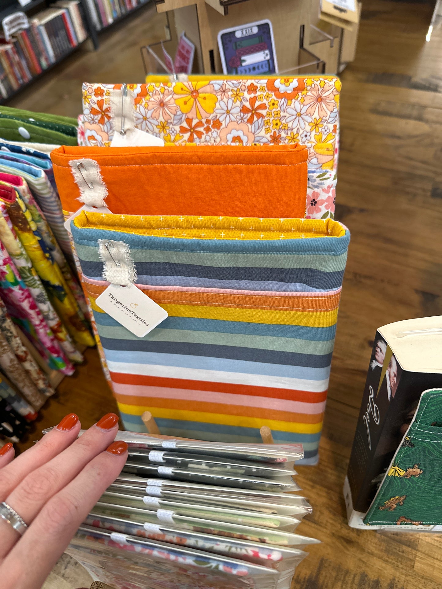 TT Book Sleeve Medium