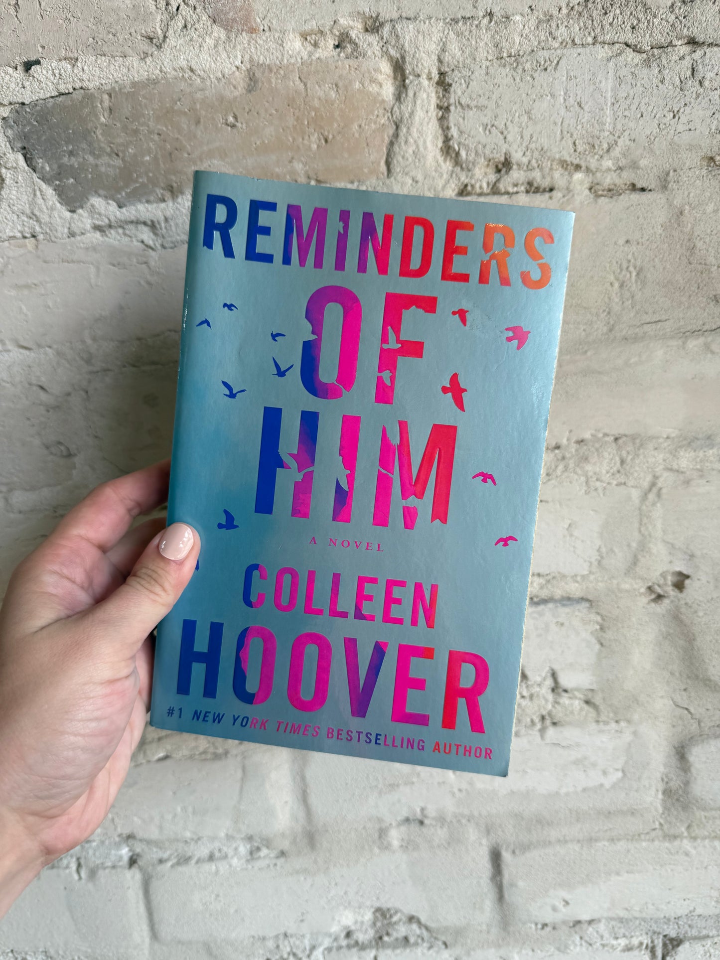 Reminders Of Him by Colleen Hoover