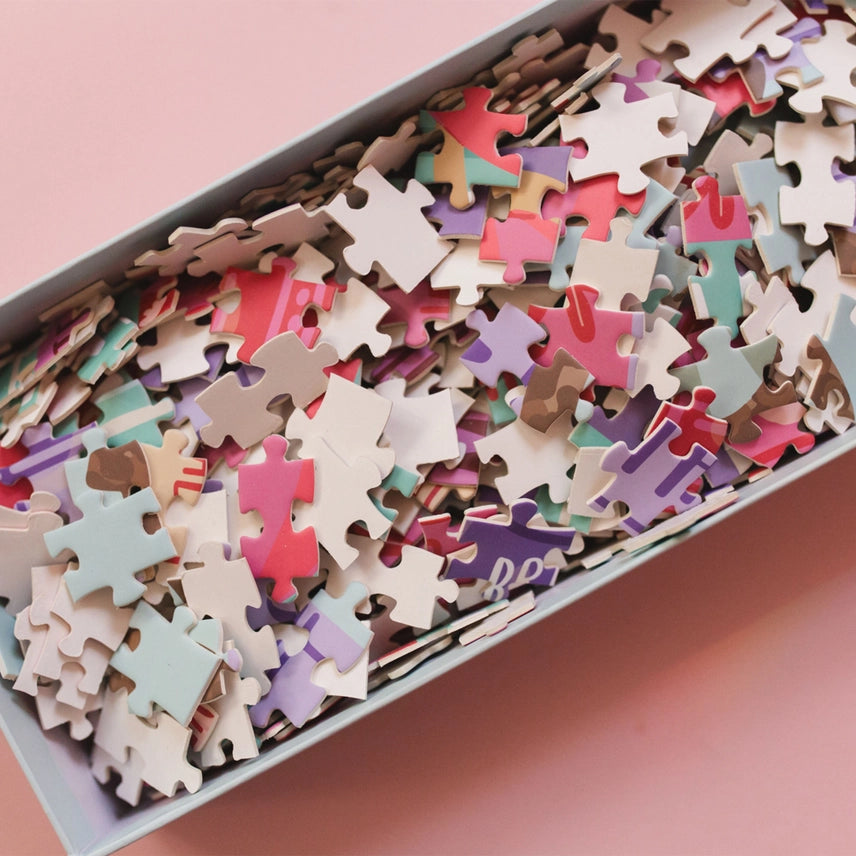Romance Novels Bookshelf - 400 Piece Panoramic Jigsaw Puzzle