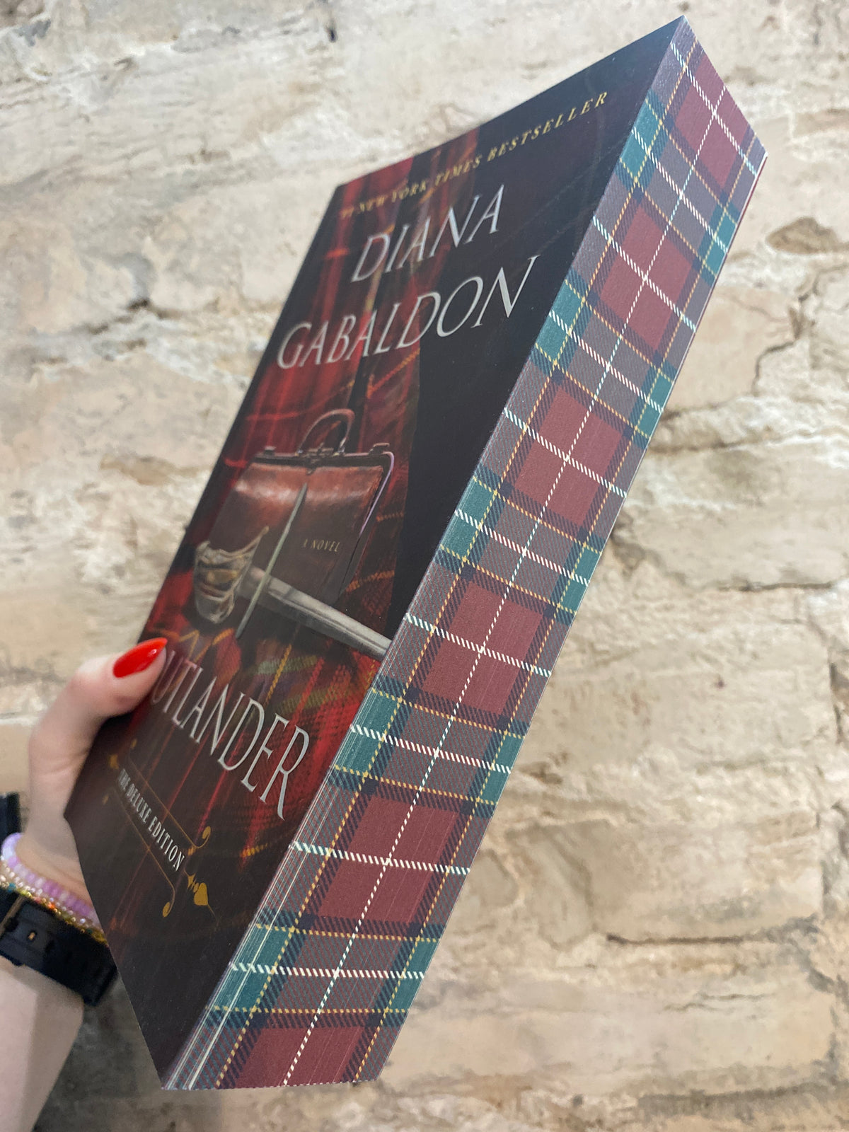 Outlander by Diana Gabaldon (Deluxe Paperback) *PREORDER*