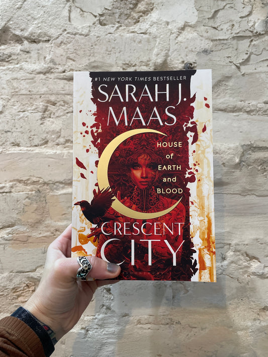 House of Earth and Blood by Sarah J. Maas (Book 1)