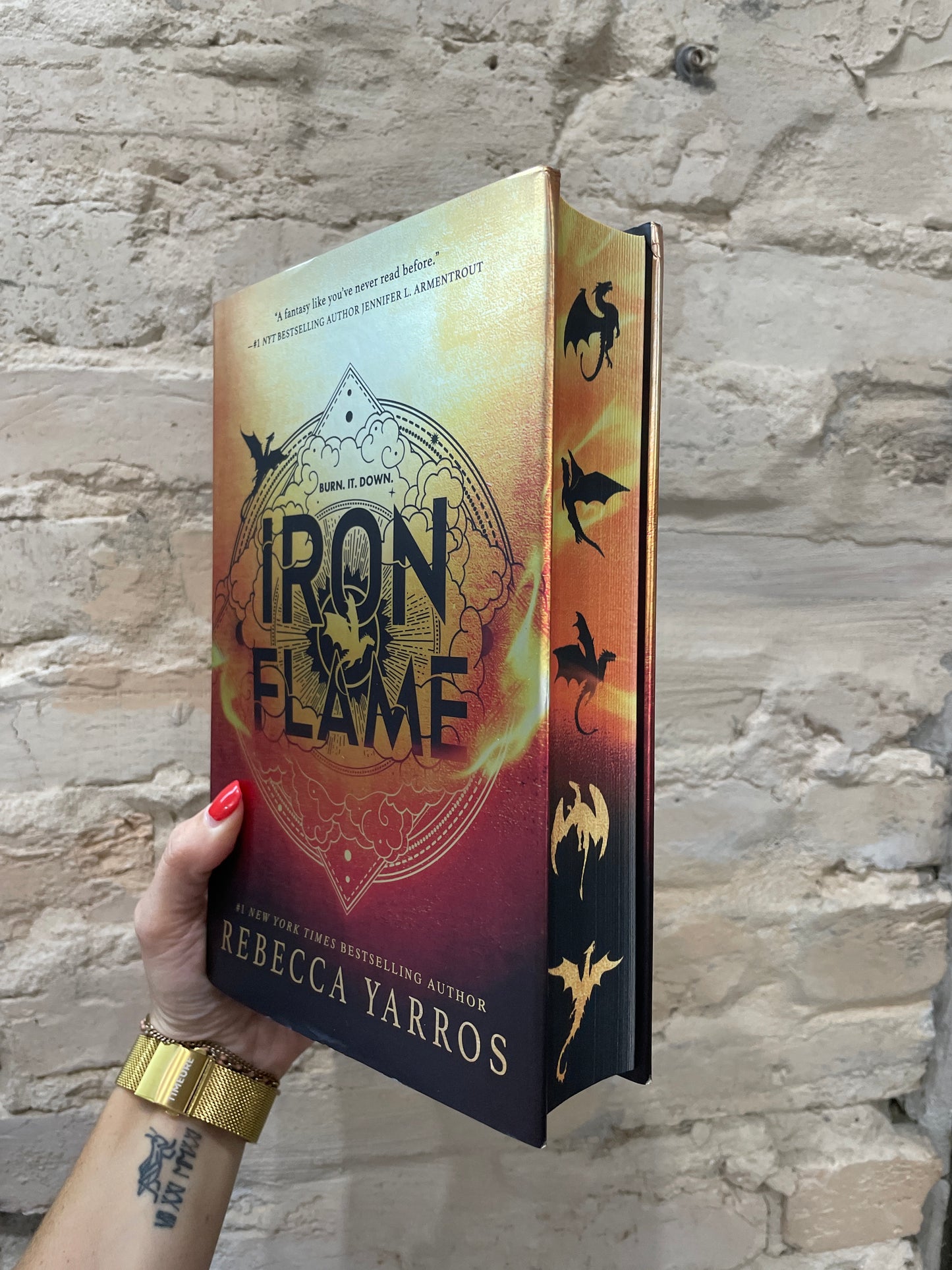 Iron Flame by Rebecca Yarros (Wing & Claw Collection)