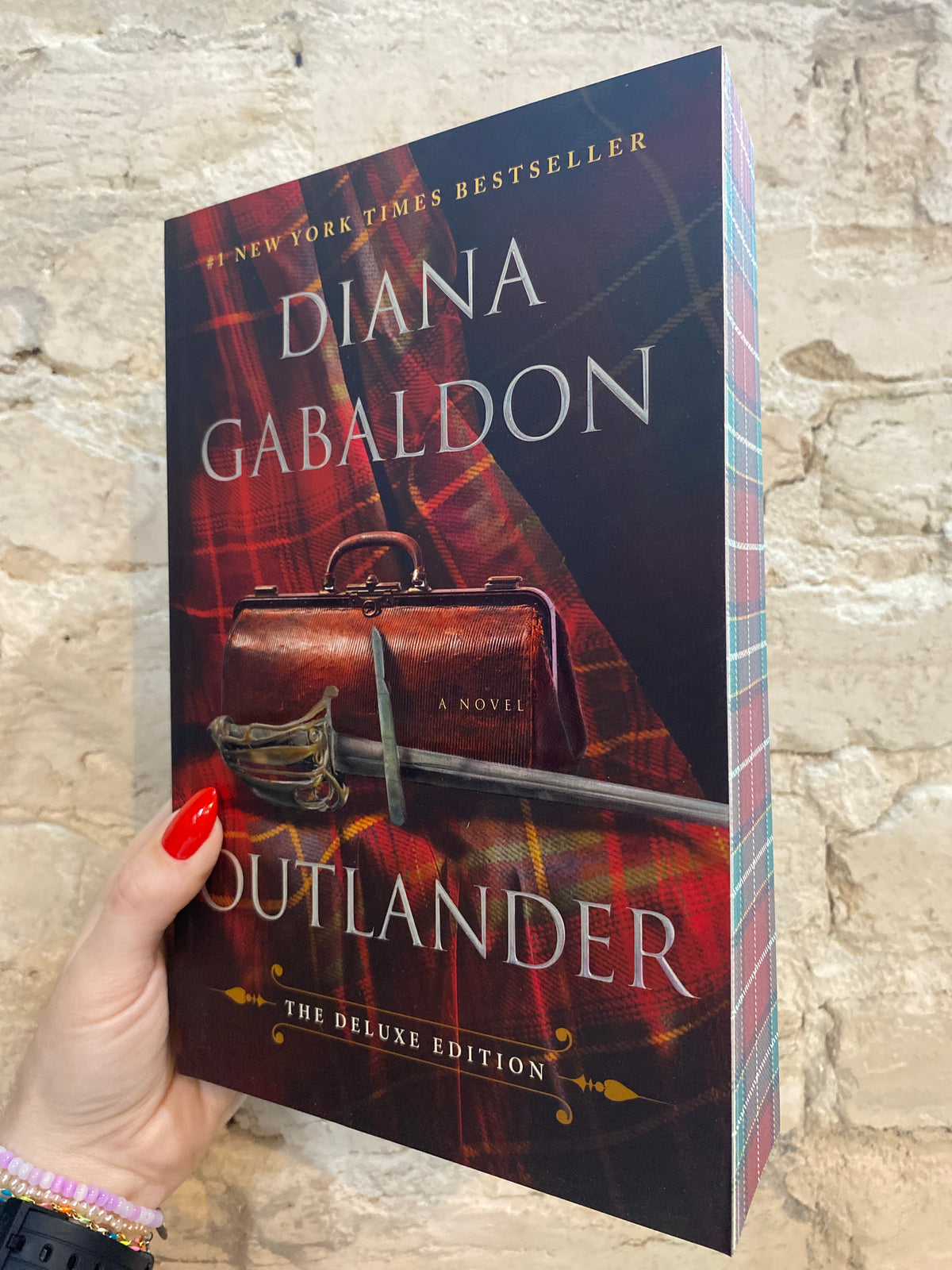 Outlander by Diana Gabaldon (Deluxe Paperback) *PREORDER*